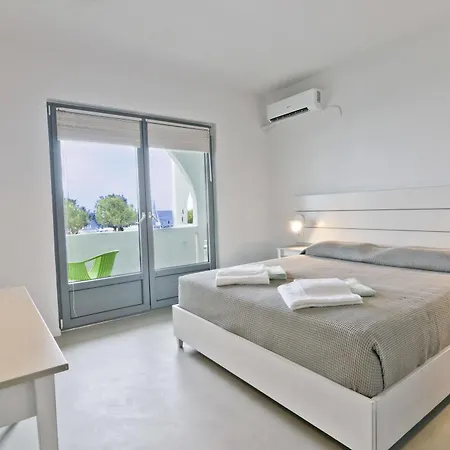 Beach Break Aparthotel