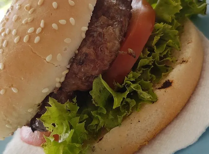 アパートホテル Break ファリラキ