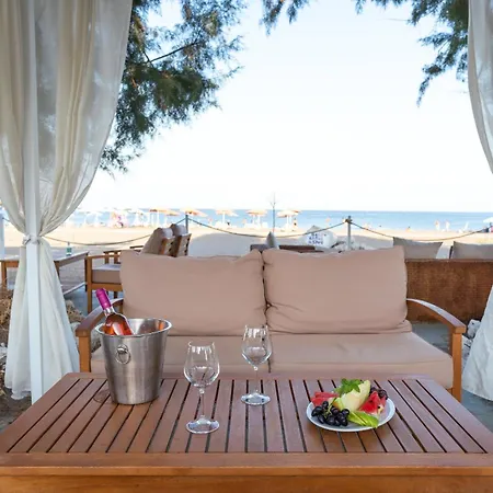 Break Hotel apartamentowy Faliraki