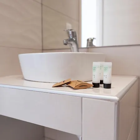 Break アパートホテル 3*