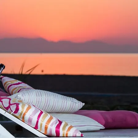 Beach Break Rhodes Φαληράκι