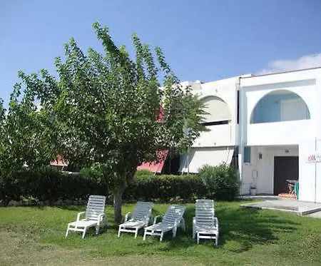 Break アパートホテル