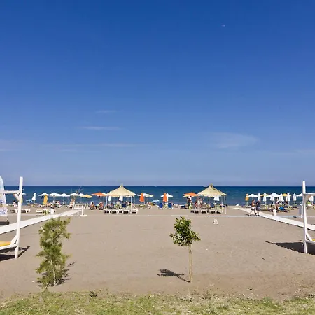 Beach Break Rhodes Aparthotel